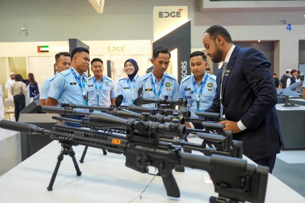 جناح الإمارات بمعرض “DSA 2026″يشهد حضوراً لافتاً