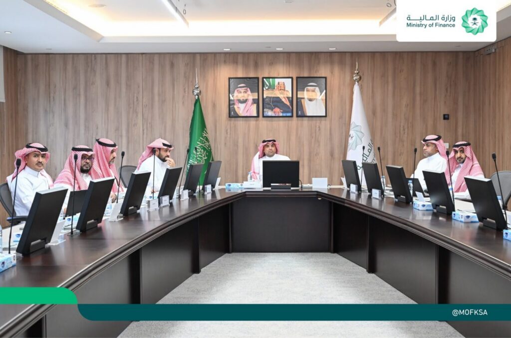 وكيل «المالية» يرأس وفد المملكة في اجتماع وكلاء وزارات مالية الخليج (76)
